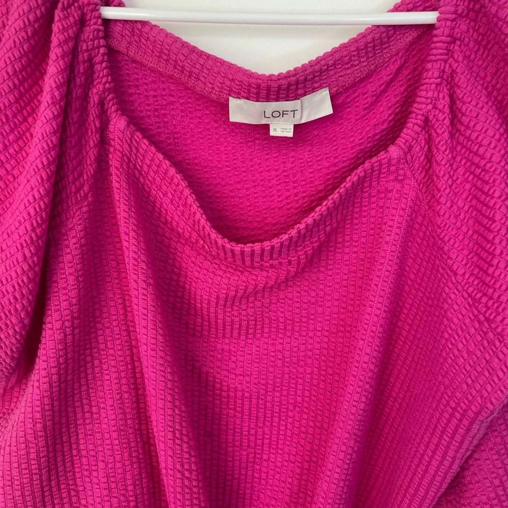 Loft seersucker tie-front blouse in pink Size XL